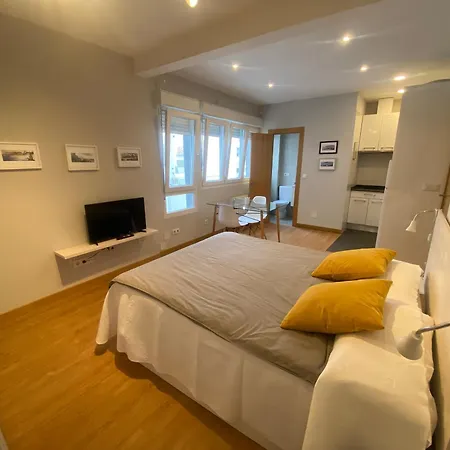 Estudio Lealtad Apartment *